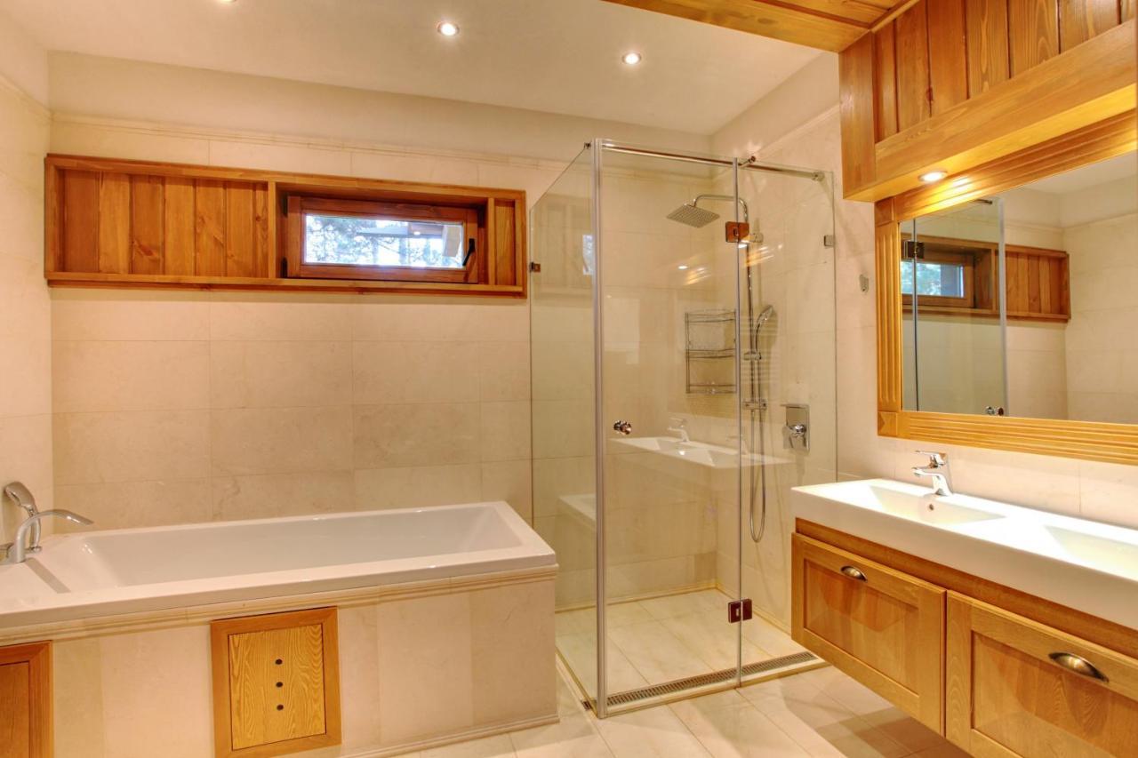 Villa Four Seasons Razlog Esterno foto