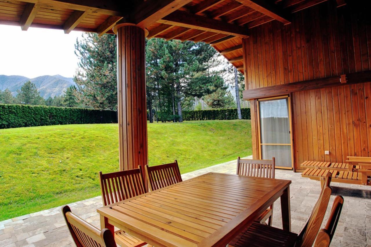 Villa Four Seasons Razlog Esterno foto