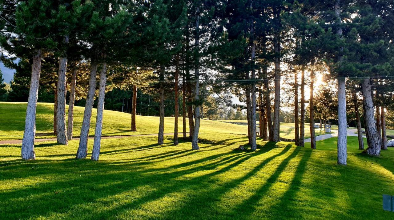 Villa Four Seasons Razlog Esterno foto